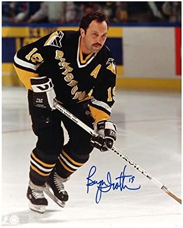 BRYAN TROTTIER Pittsburgh Penguins 8 X 10 - Fotó 70632 - Dedikált NHL-Fotók